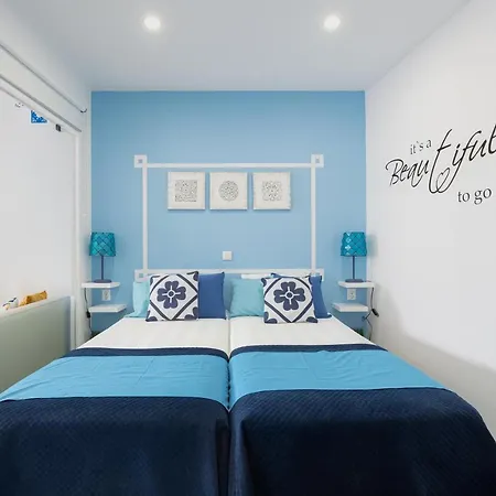 펜션 Chez Downtown Charm - Your Seaside Dream! 라고스